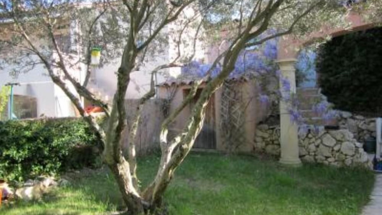Photo of Outdoor in Ensues-la-Redonne