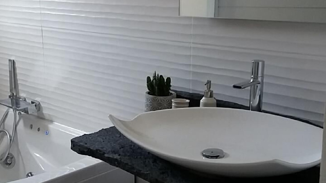 Photo of Bathroom in Ensues-la-Redonne