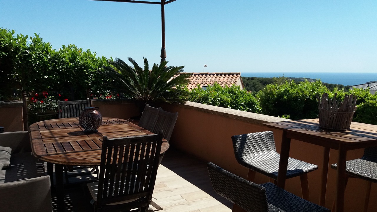 Photo of Outdoor in Ensues-la-Redonne