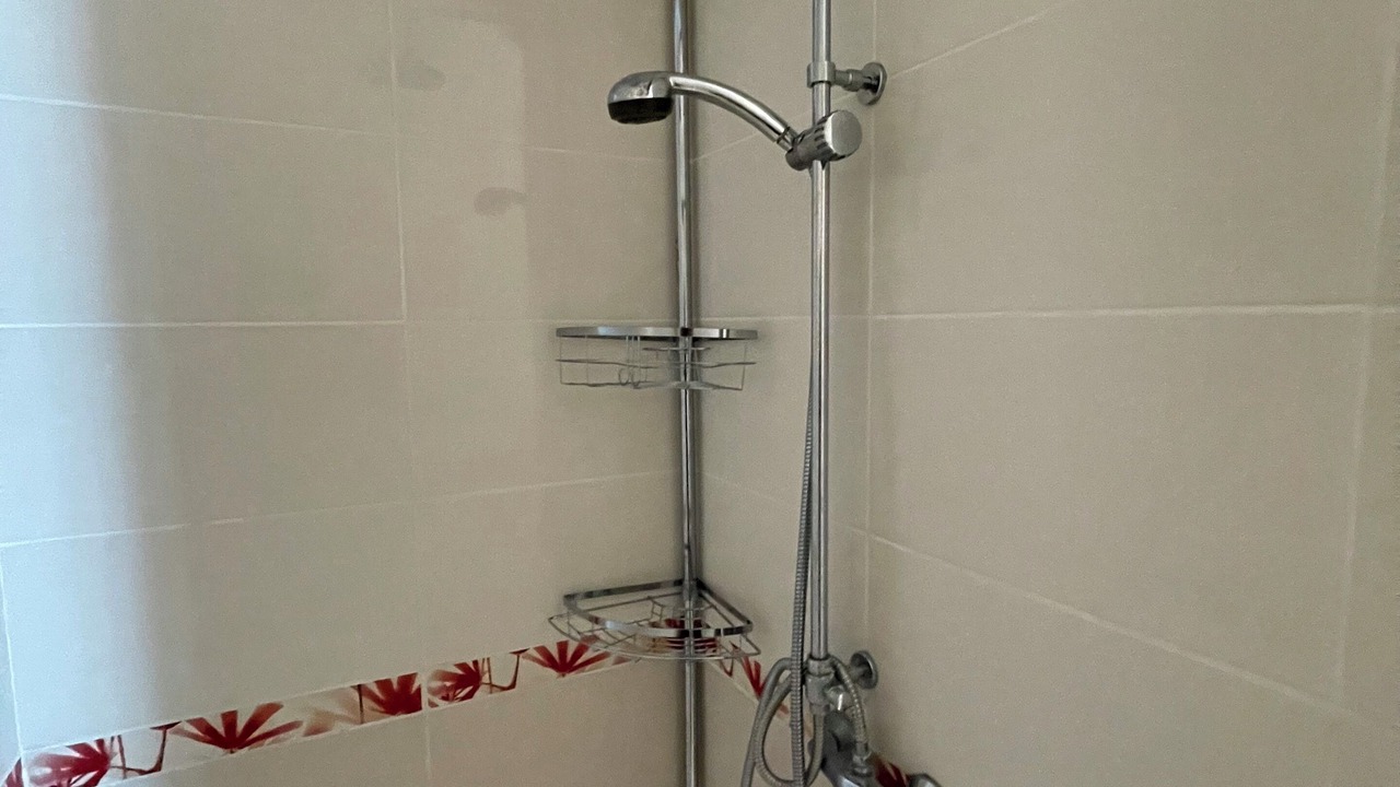 Photo of Bathroom in Caunes-Minervois