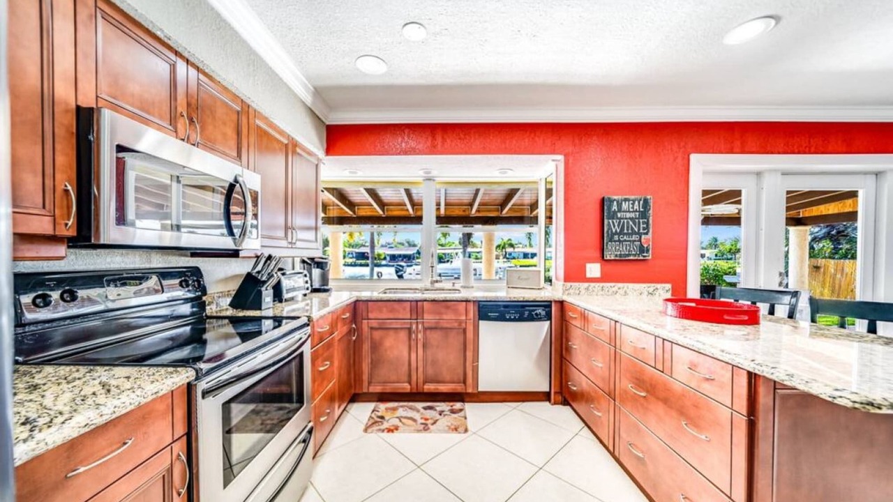 Photo of Kitchen in Cypress Lakes