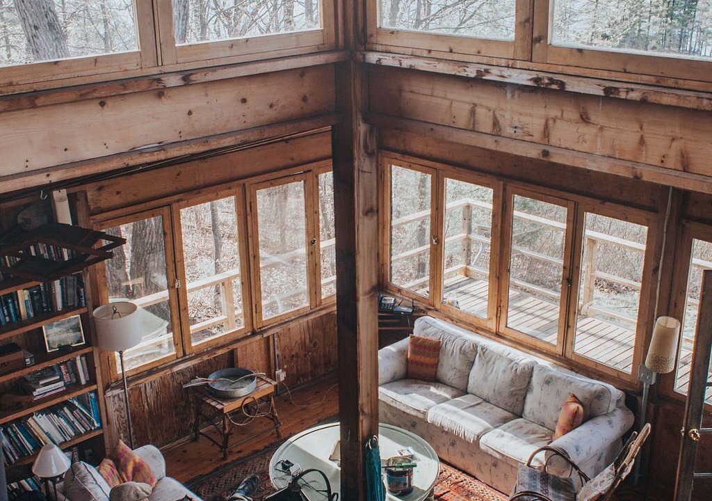 Photo of Livingroom in Frontenac