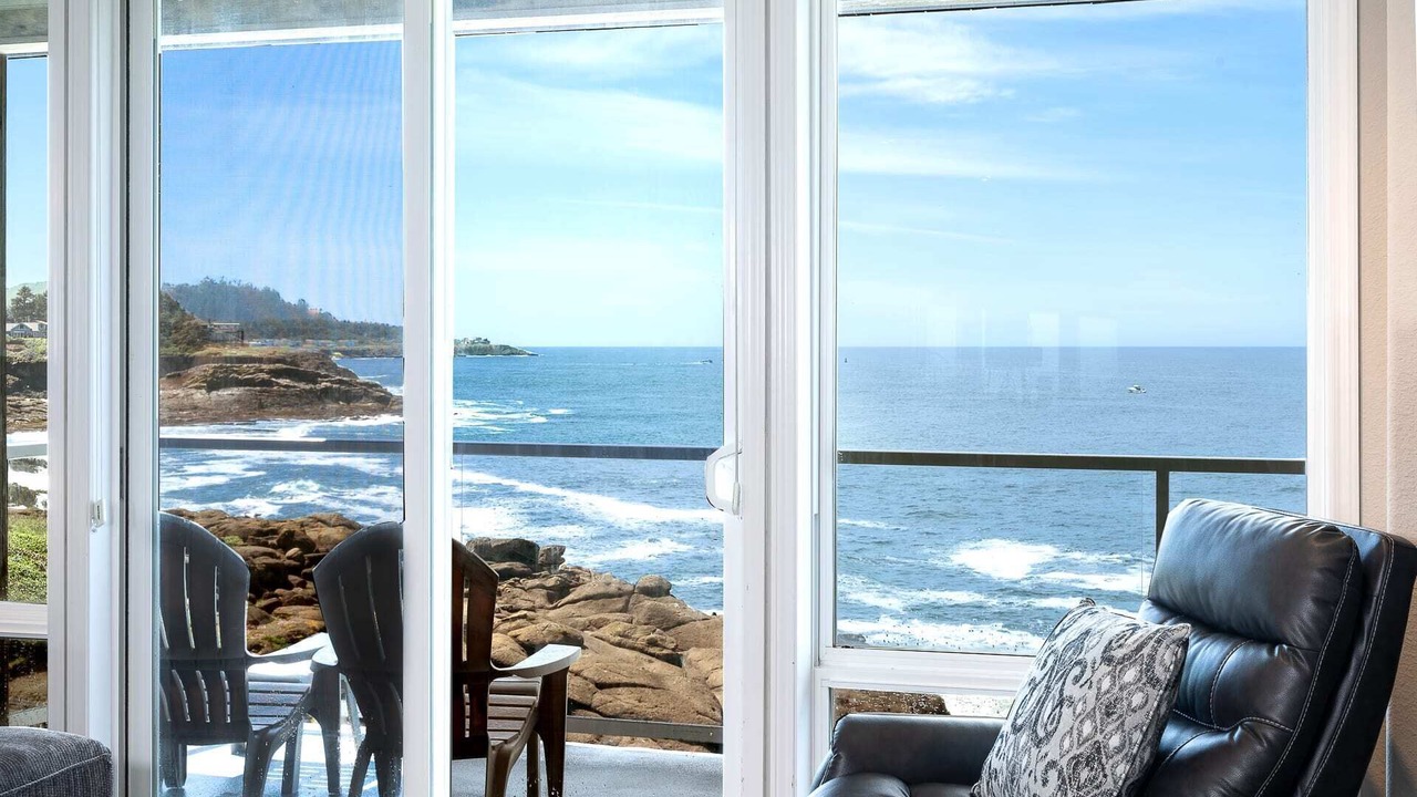 Photo of Others in Depoe Bay