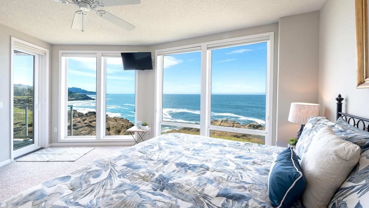 Photo of Others in Depoe Bay