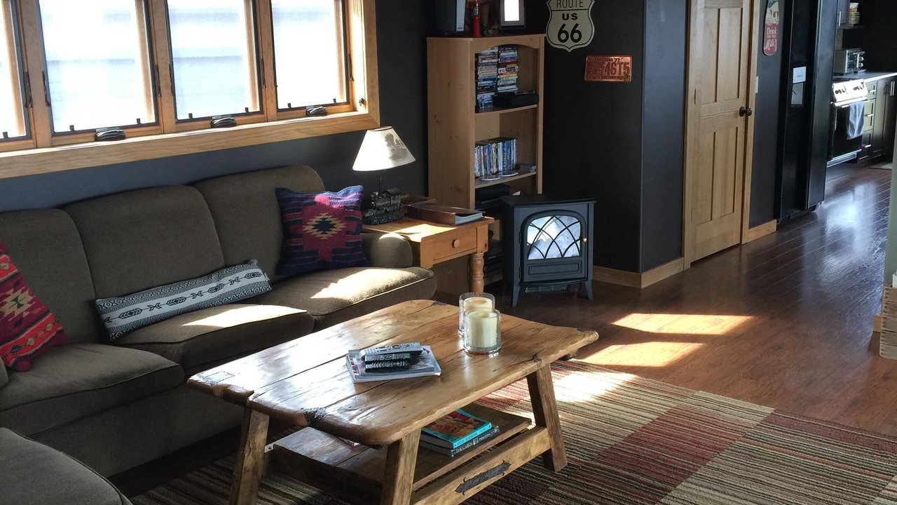 Photo of Livingroom in Cedar Mountain Heights