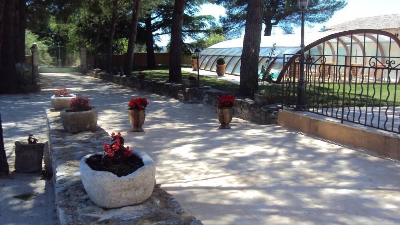 Photo of Outdoor in Montaren-et-Saint-Mediers
