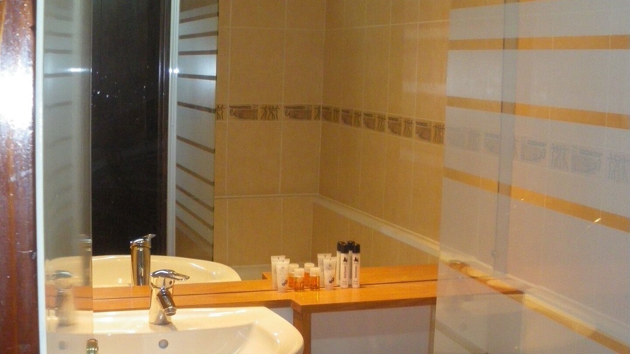 Photo of Bathroom in Saint-Sauveur-sur-Tinee