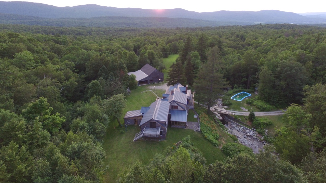 Photo of Outdoor in Underhill