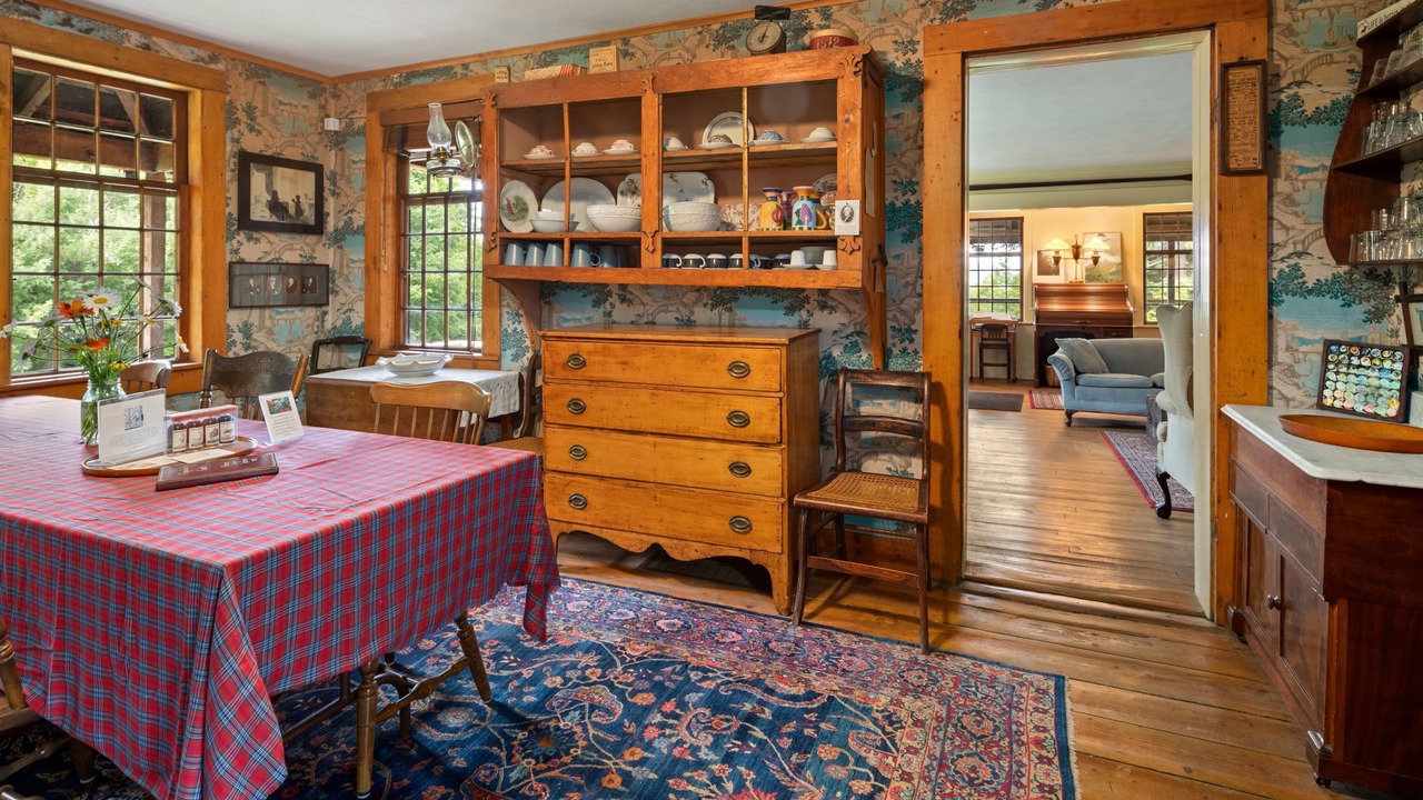 Photo of Bedroom in Underhill