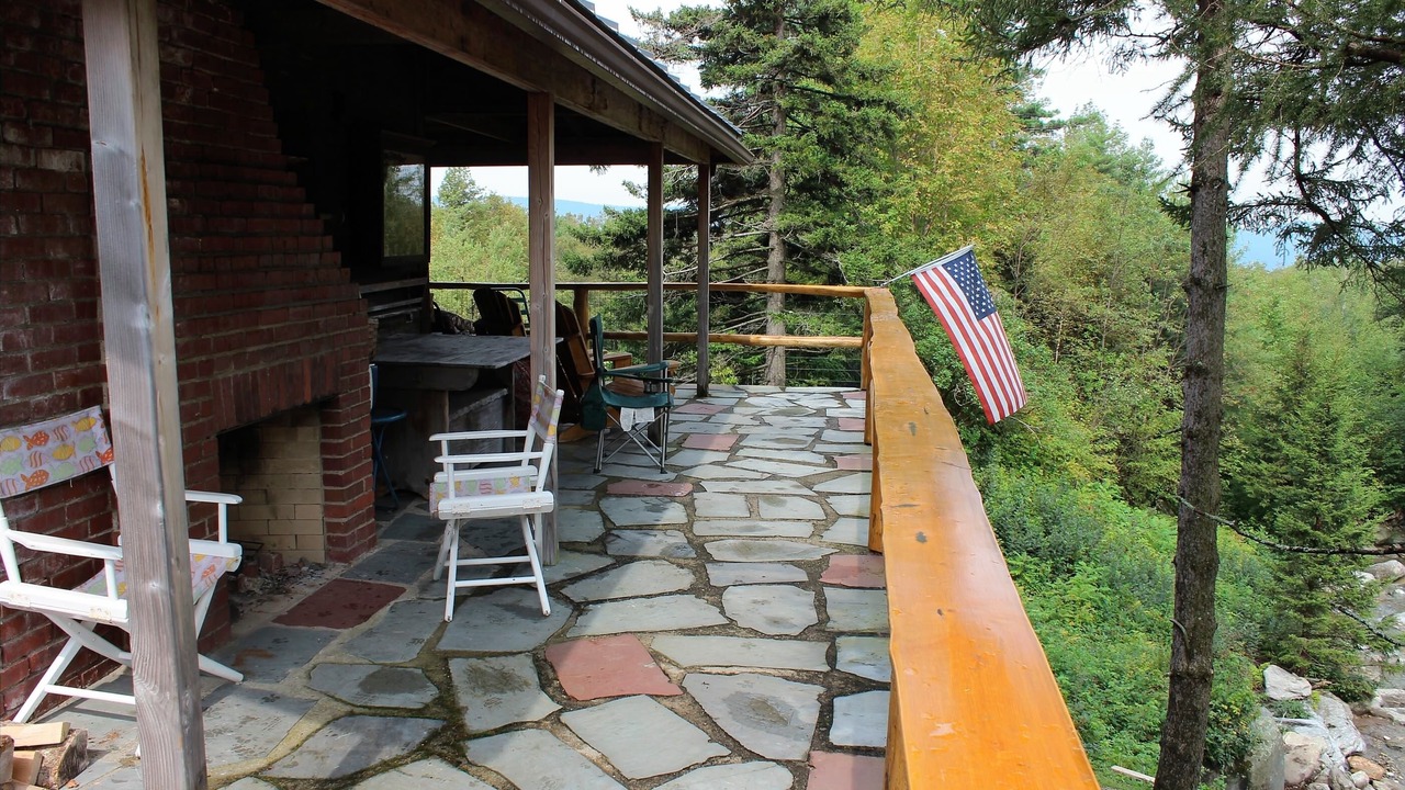 Photo of Outdoor in Underhill