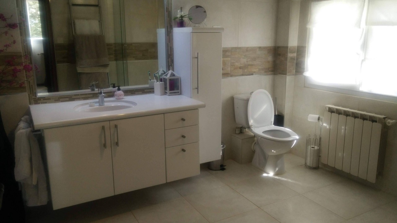 Photo of Bathroom in Saint-Gely-du-Fesc