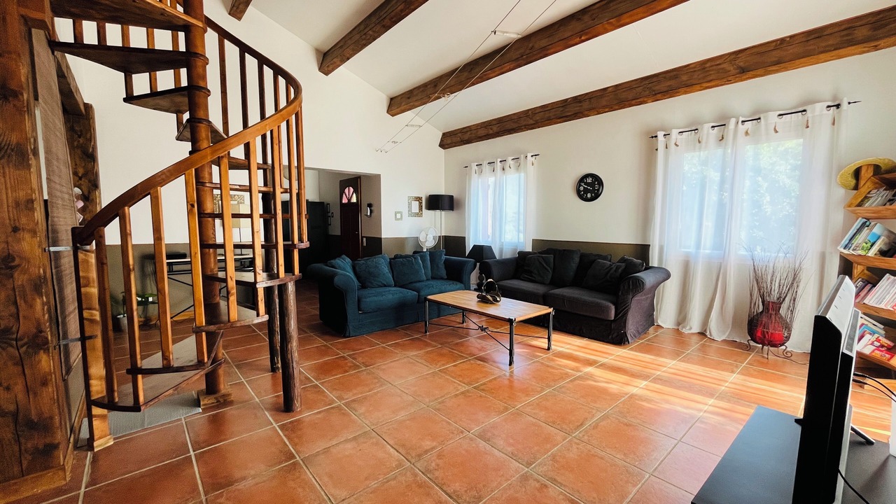 Photo of Livingroom in Olargues