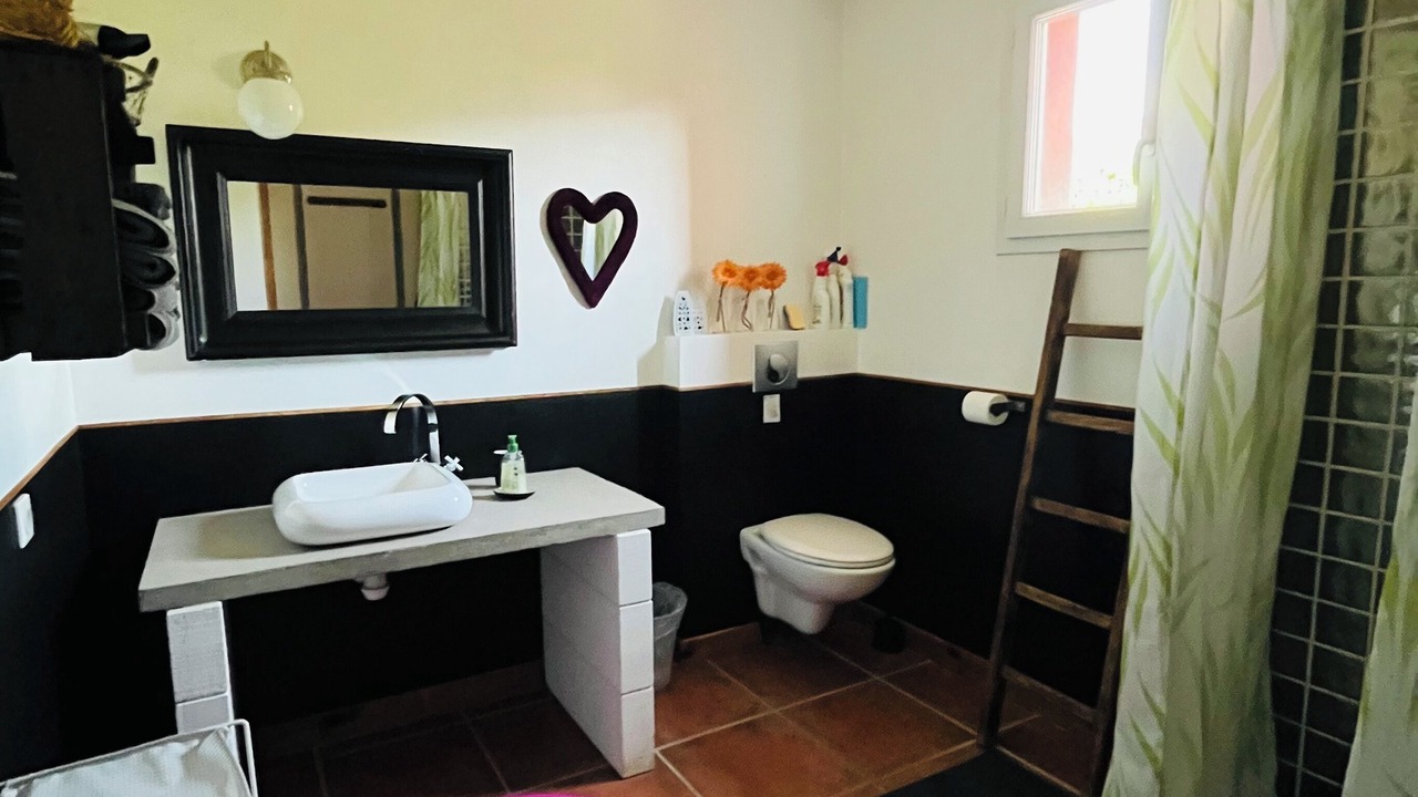Photo of Bathroom in Olargues