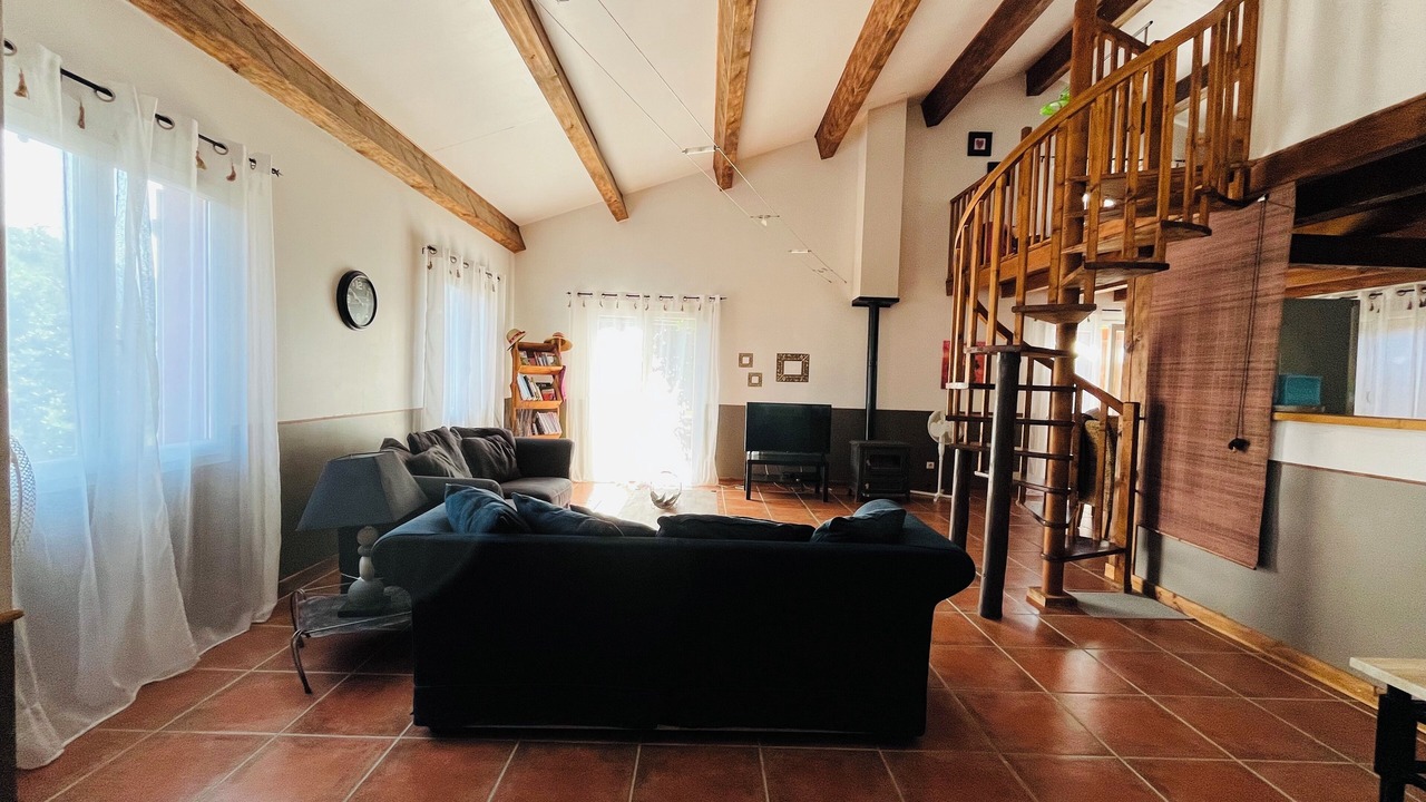 Photo of Livingroom in Olargues