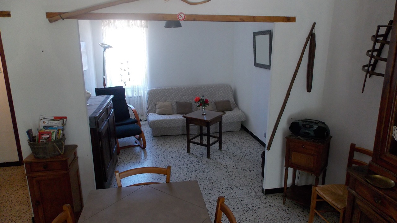 Photo of Livingroom in Lablachere