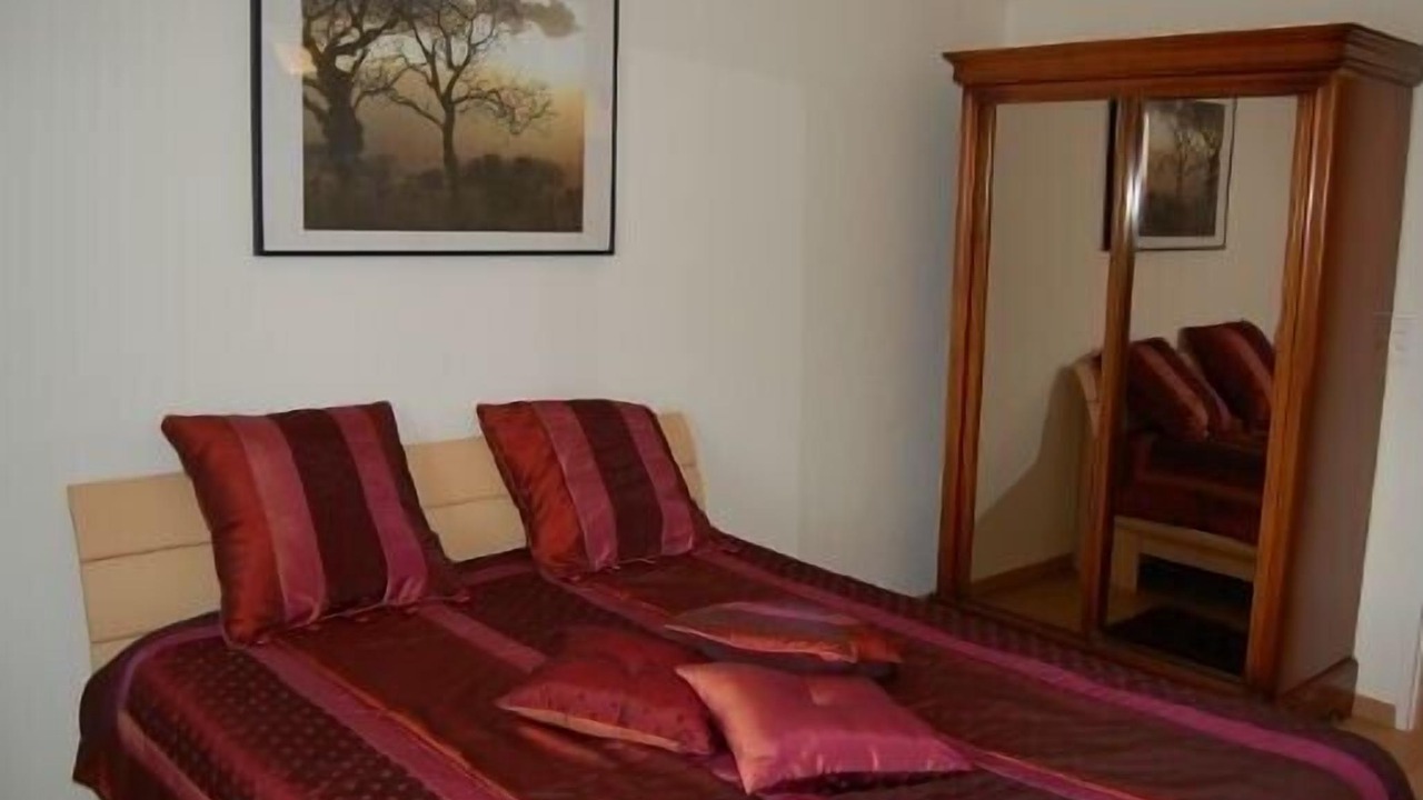 Photo of Bedroom in Caraman