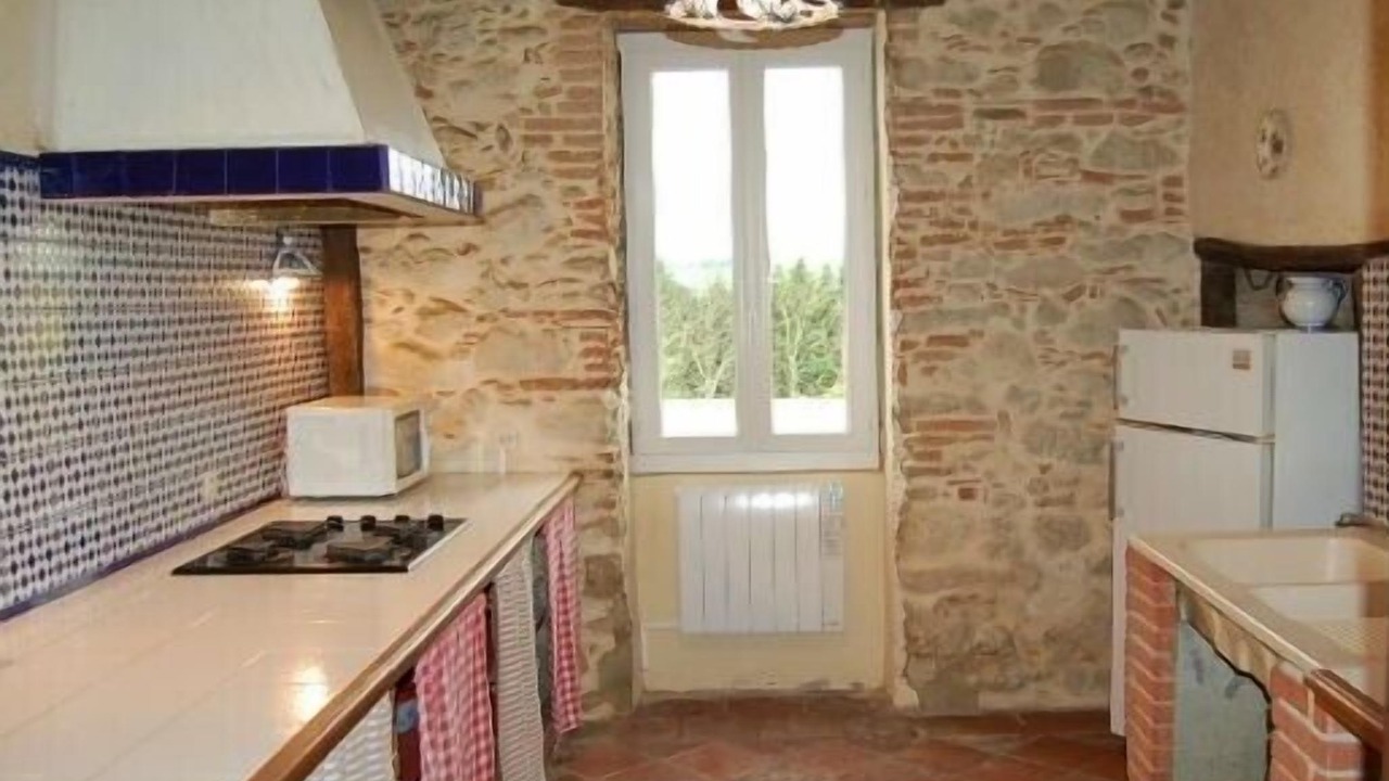 Photo of Kitchen in Caraman
