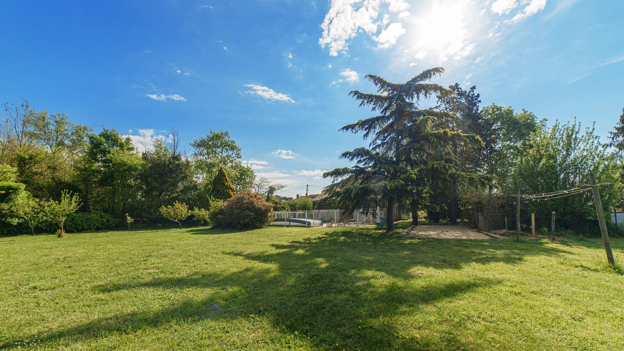 Photo of Others in Feugarolles