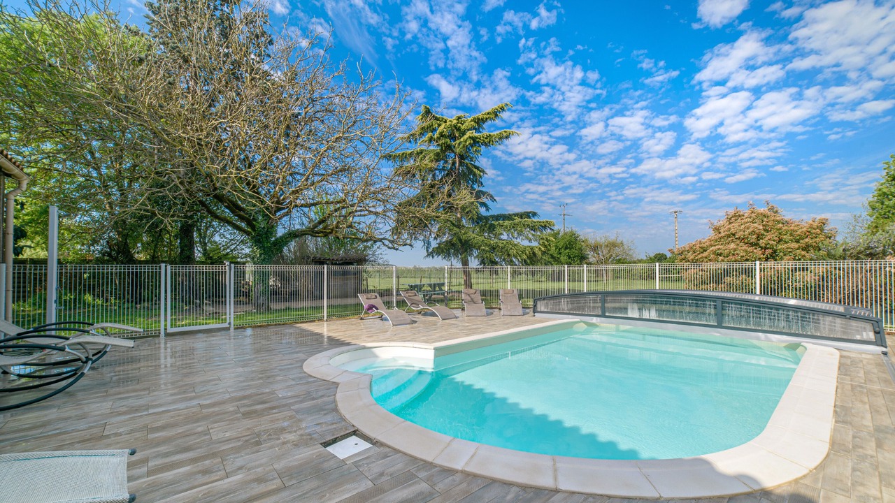 Photo of Outdoor in Feugarolles