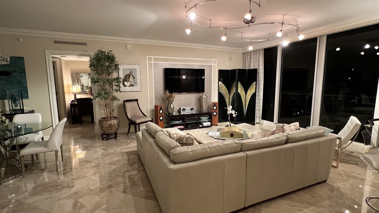 Photo of Livingroom in Singer Island