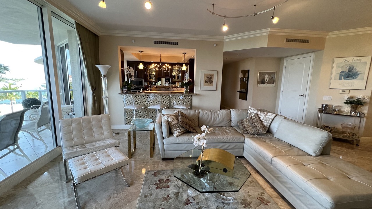 Photo of Livingroom in Singer Island