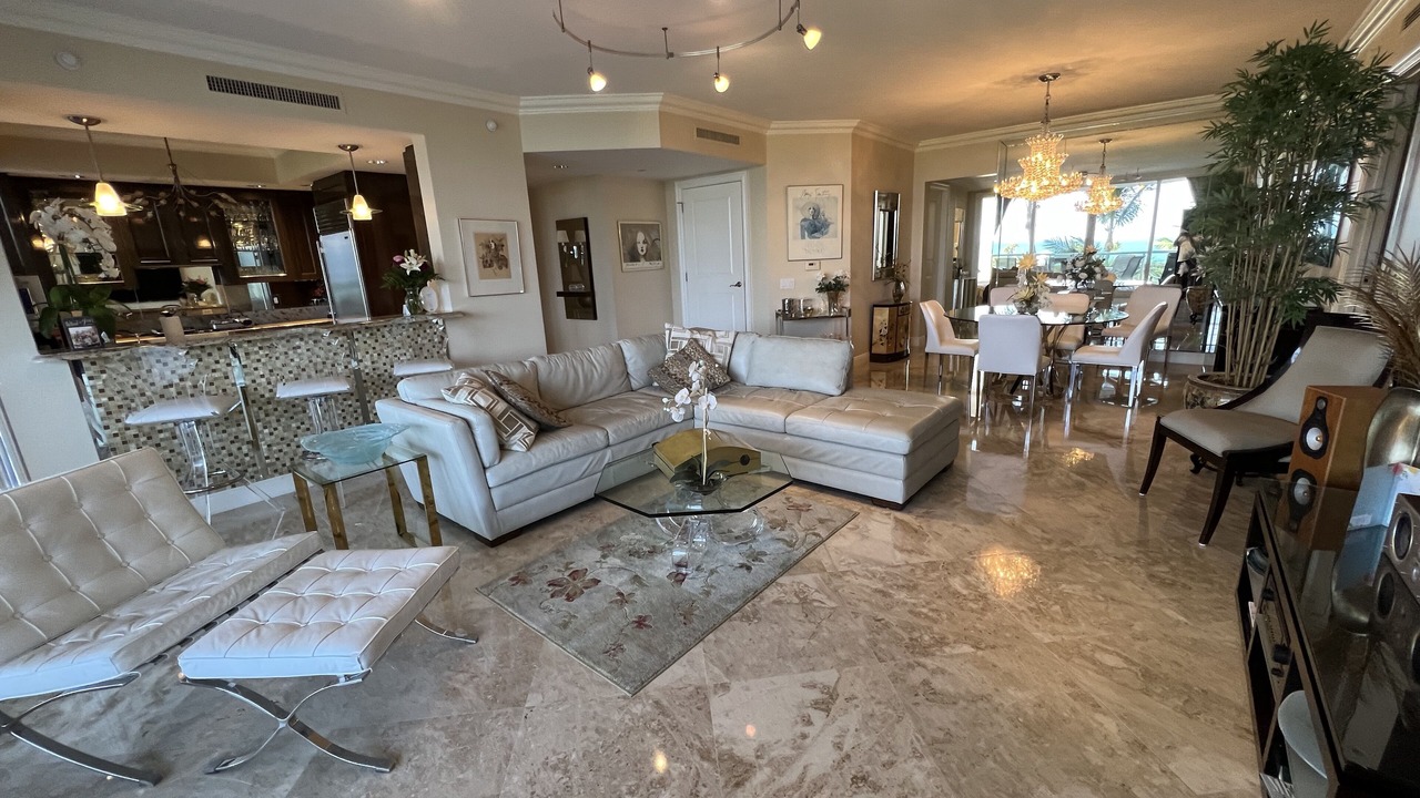 Photo of Livingroom in Singer Island