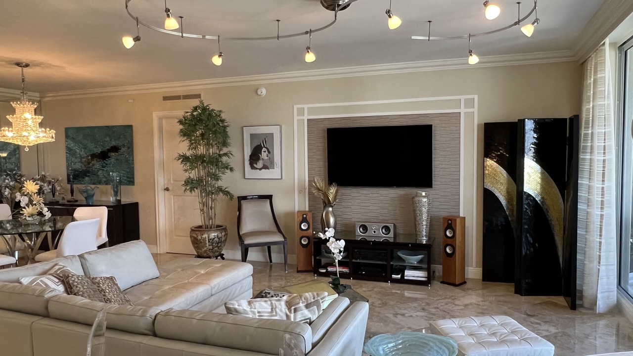 Photo of Livingroom in Singer Island