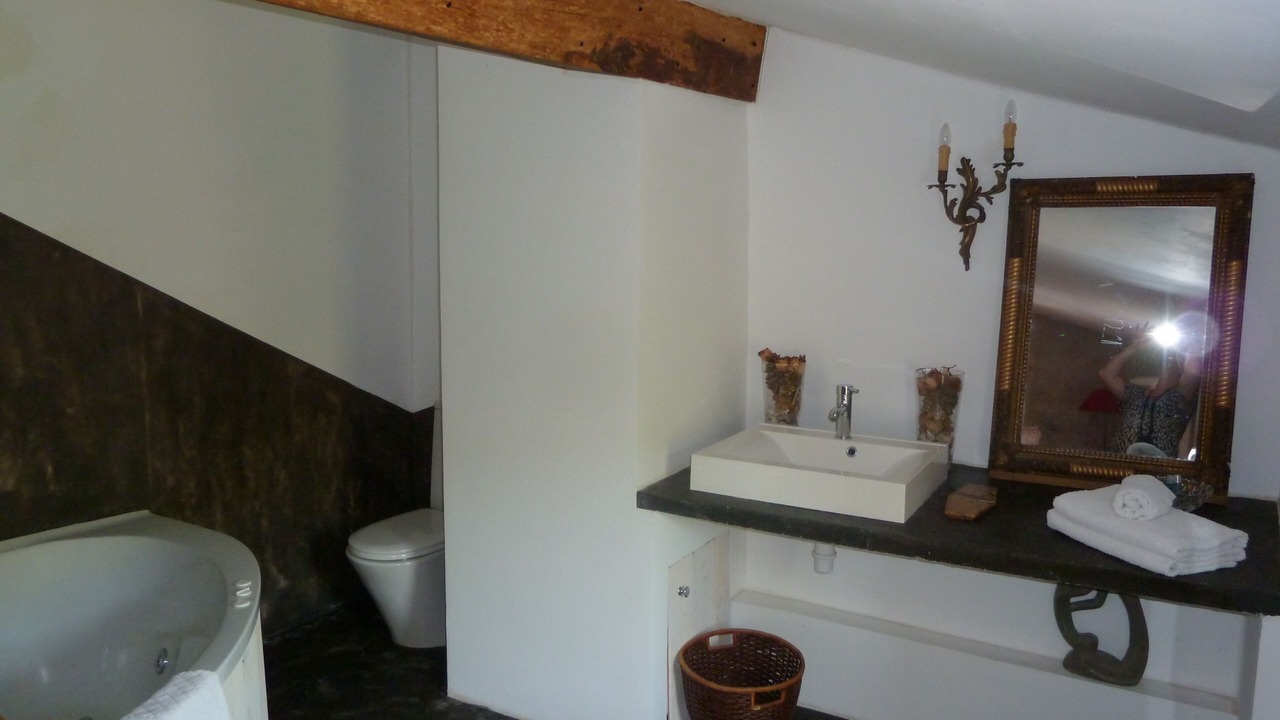 Photo of Bathroom in Lagrasse