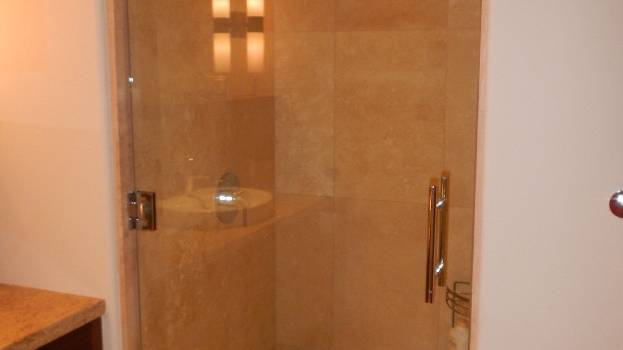 Photo of Bathroom in Ala Moana