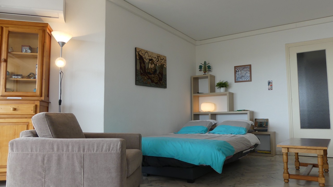 Photo of Bedroom in Cannes