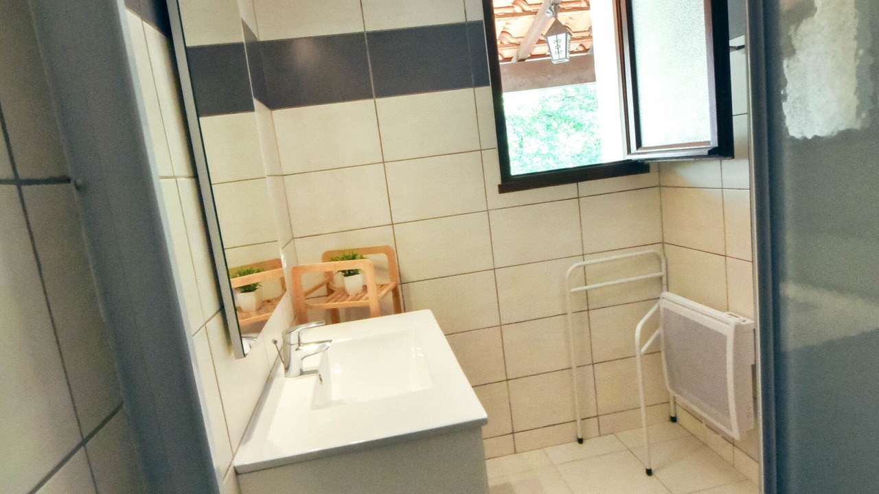 Photo of Bathroom in Balazuc