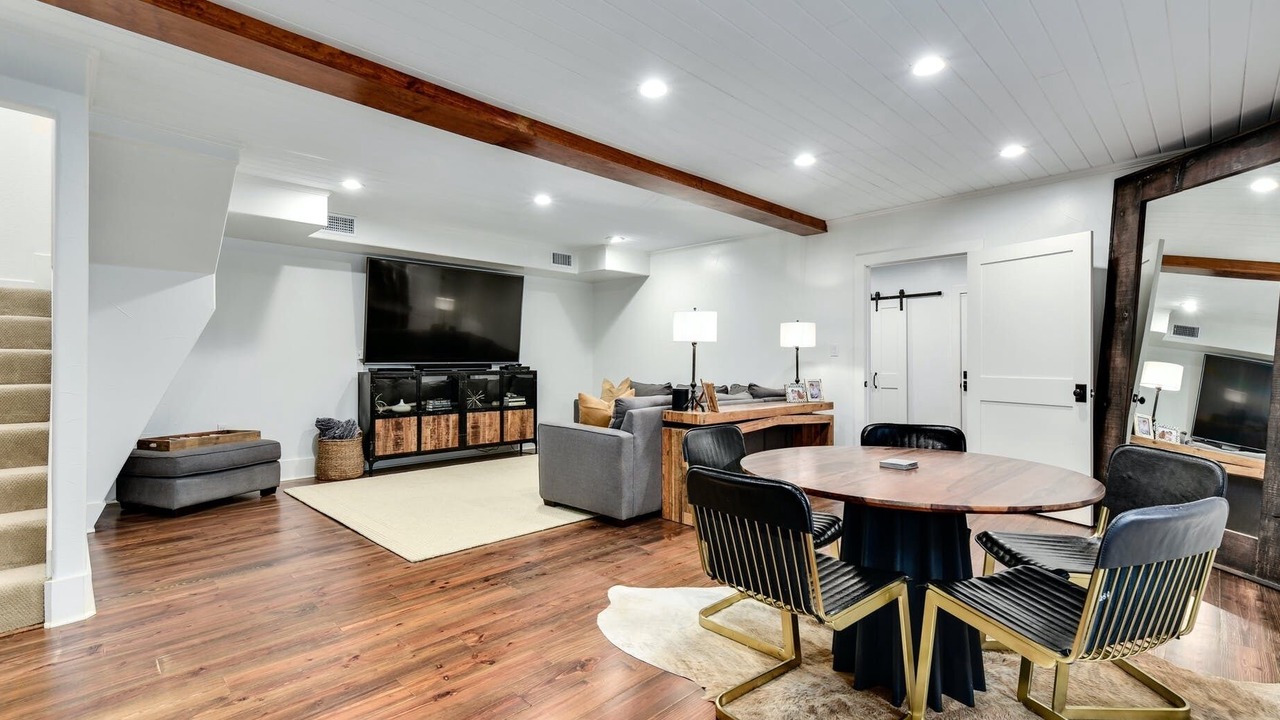 Photo of Bedroom in Rivercrest