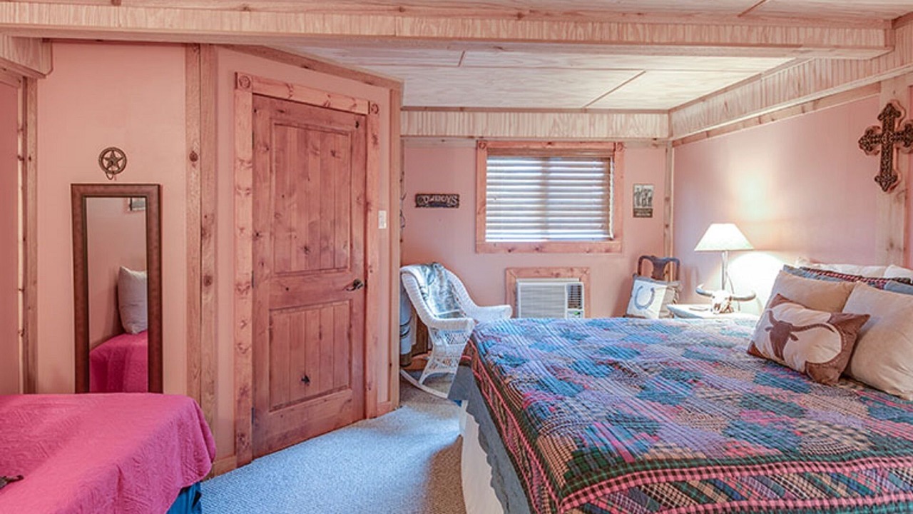 Photo of Bedroom in Carmine
