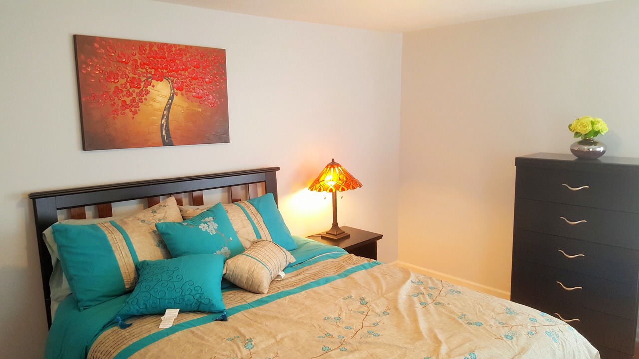 Photo of Bedroom in Raytown