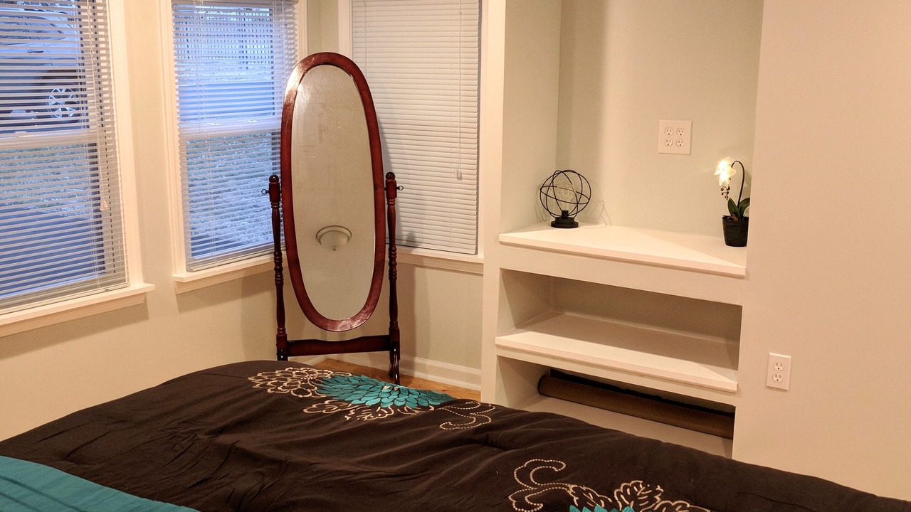 Photo of Bedroom in Raytown