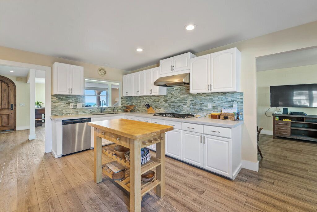 Photo of Kitchen in Westside Santa Cruz