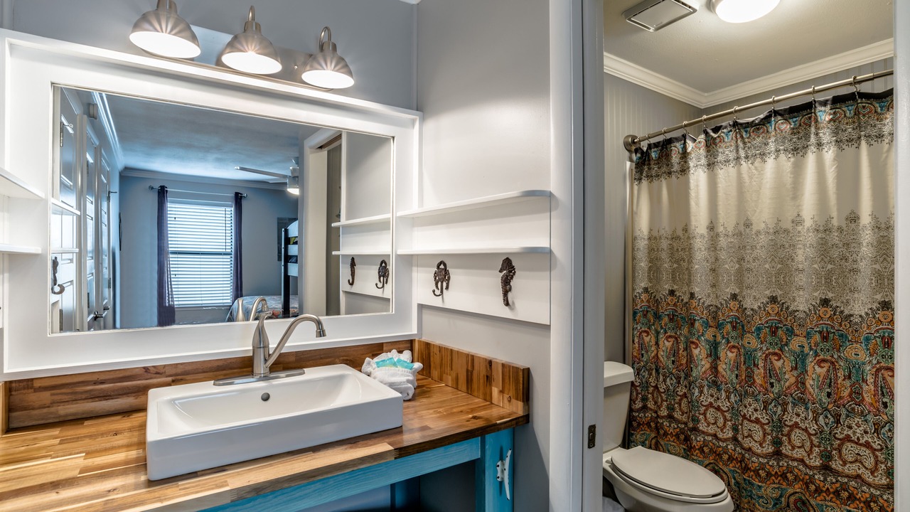 Photo of Bathroom in Gulf Shores