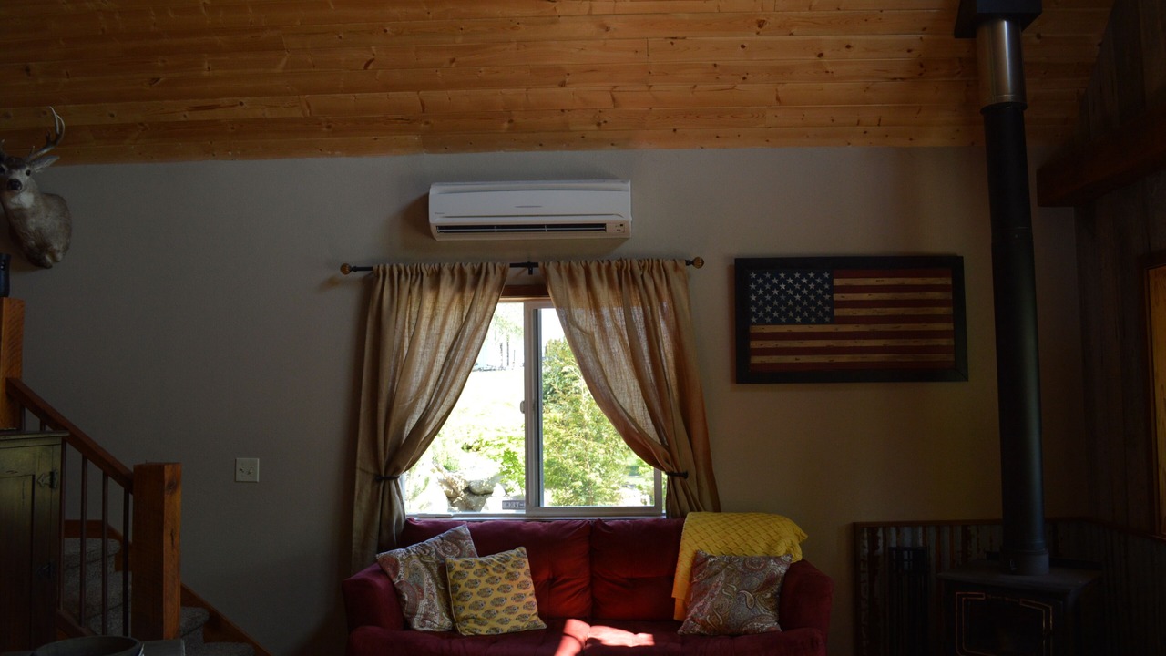 Photo of Livingroom in Clear Lake