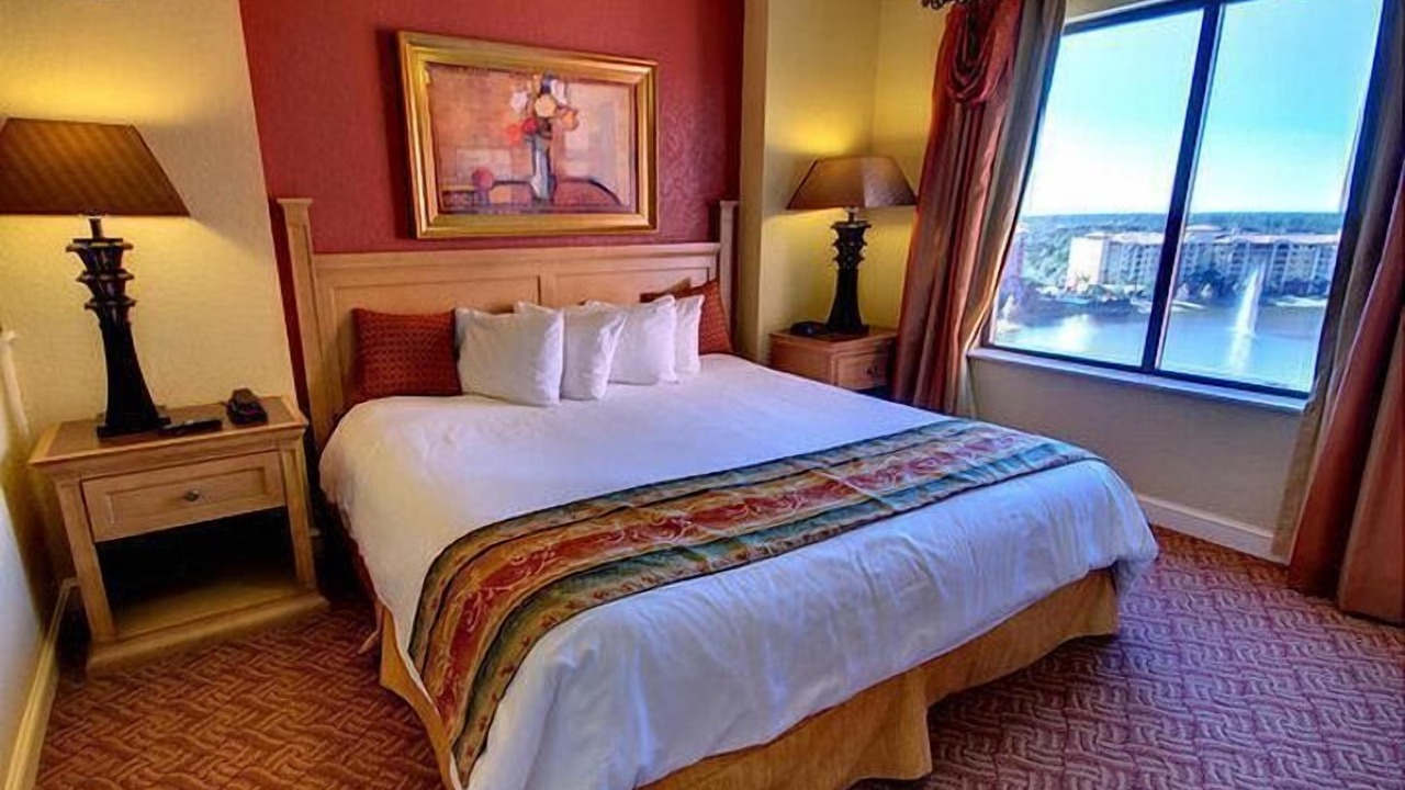 Photo of Bedroom in Golden Oak