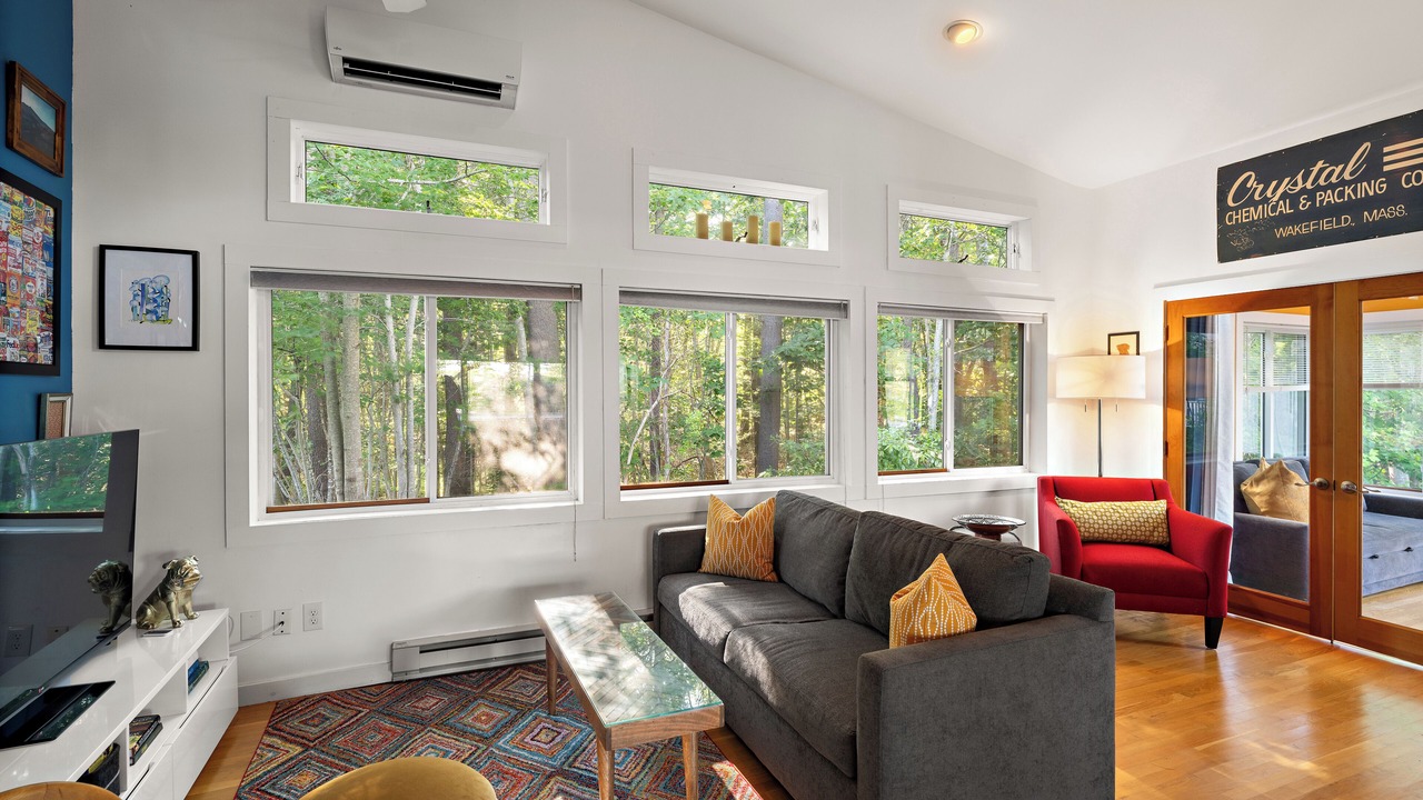 Photo of Livingroom in Ogunquit