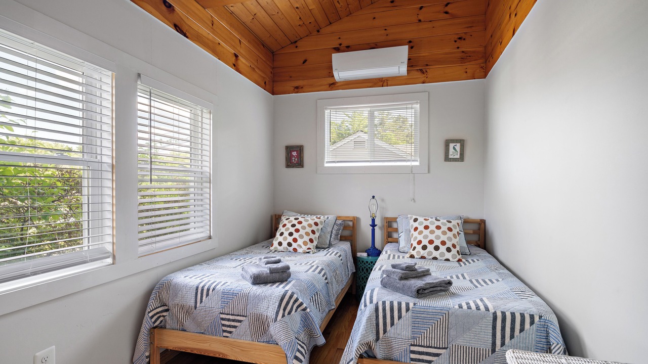 Photo of Bedroom in Ogunquit