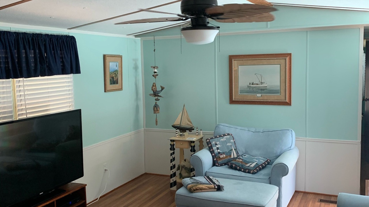 Photo of Livingroom in Tranquil Harbour