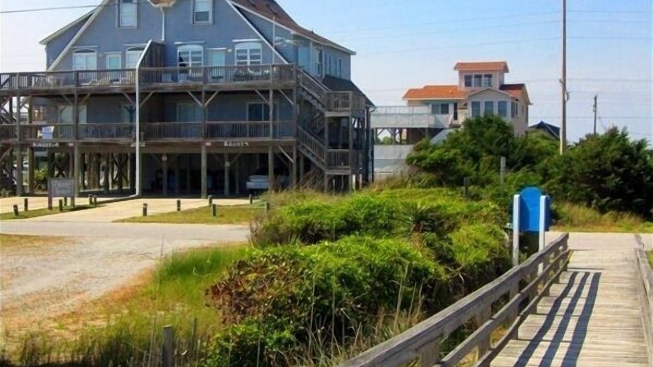 Photo of Others in Emerald Isle