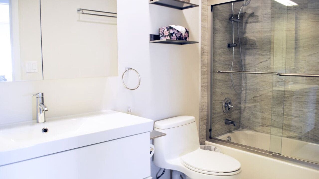 Photo of Bathroom in Naples Park