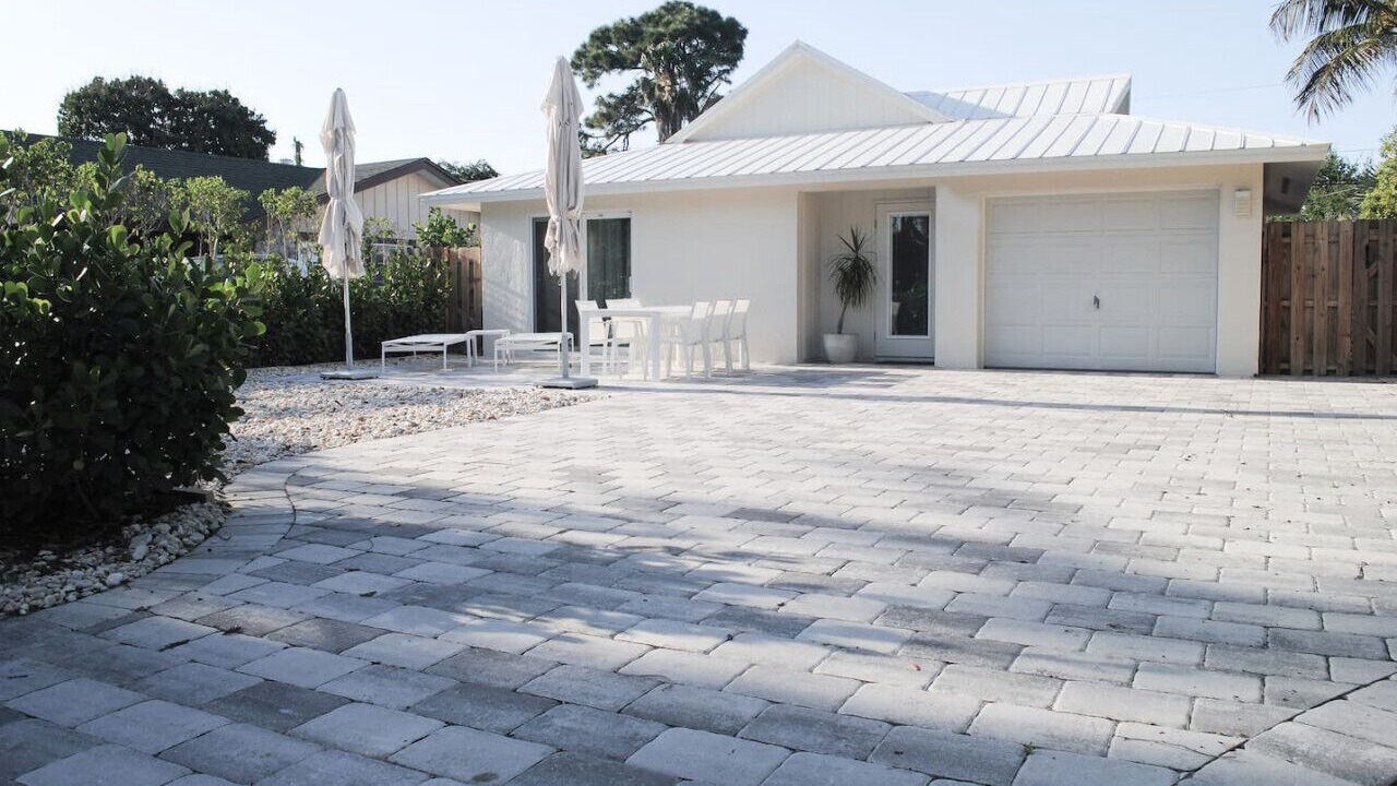 Photo of Patio Balcony in Naples Park
