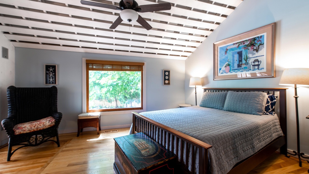 Photo of Others in Watch Hill