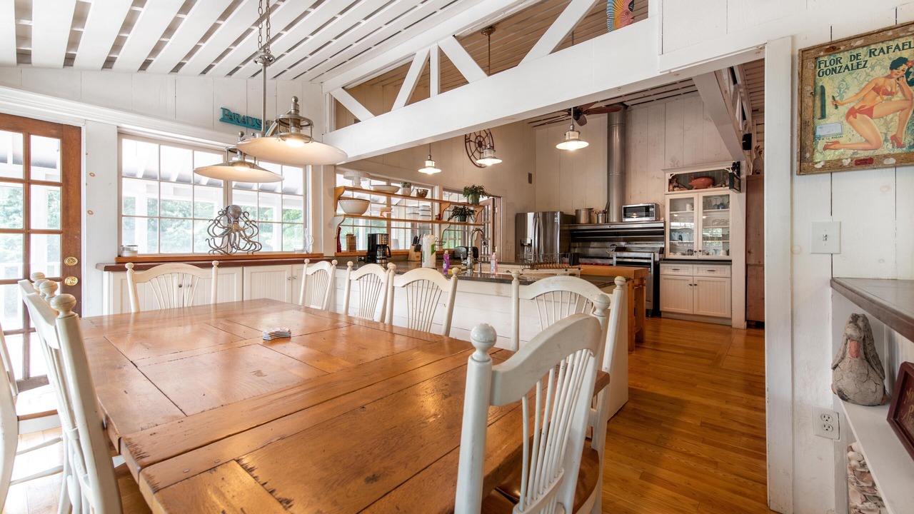 Photo of Others in Watch Hill