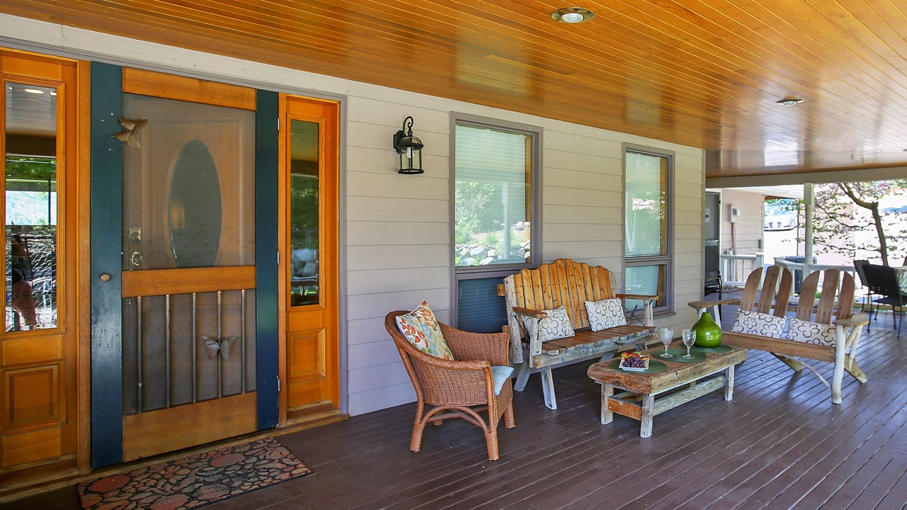 Photo of Patio Balcony in Chelan
