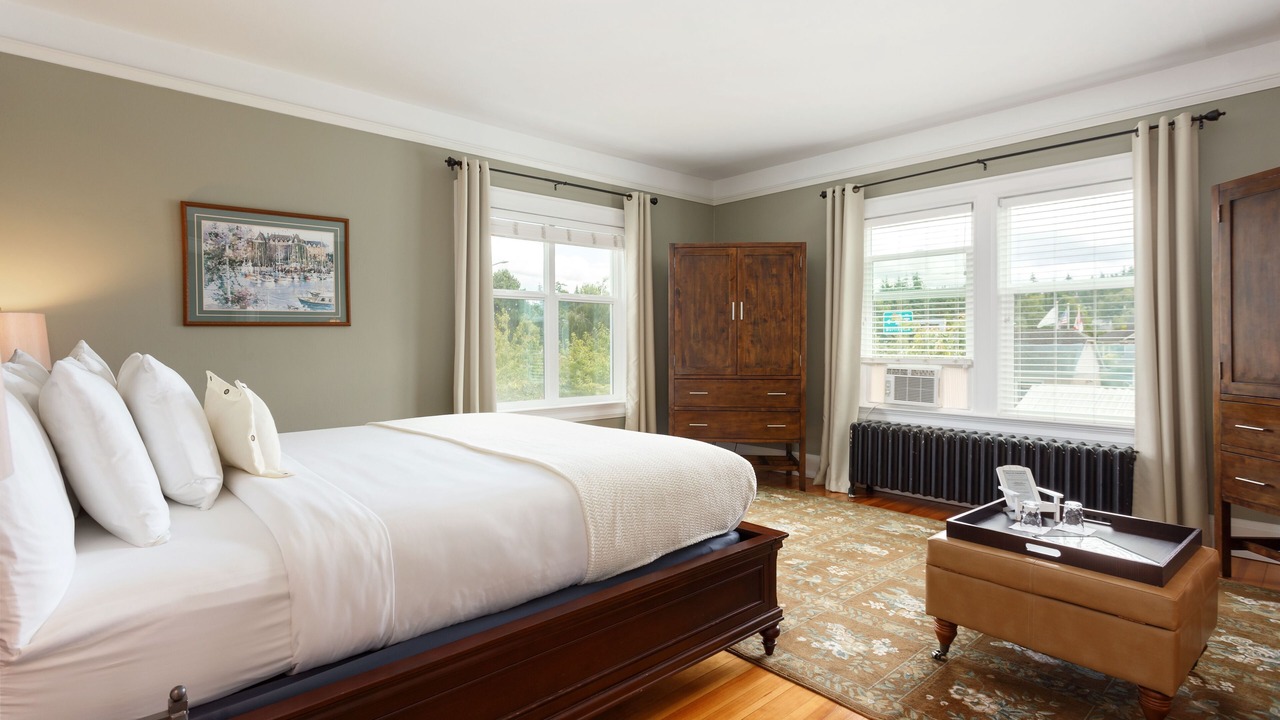 Photo of Bedroom in Anacortes