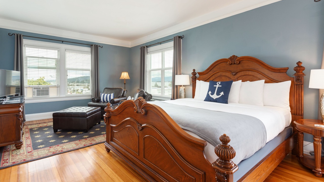 Photo of Bedroom in Anacortes